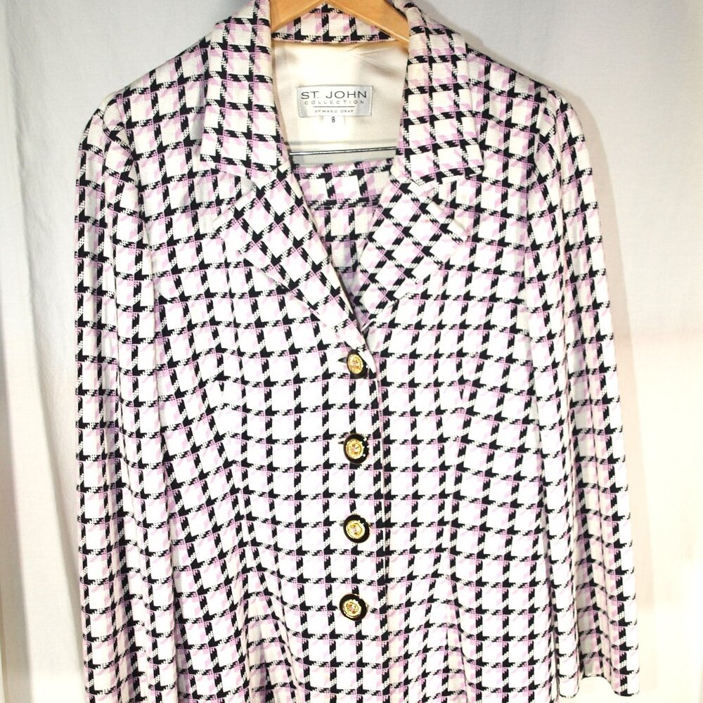 GENUINE St John Knit Suit - Size 8